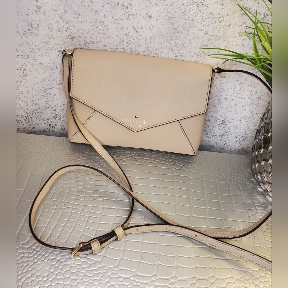 Kate Spade Cream Envelope Crossbody Bag